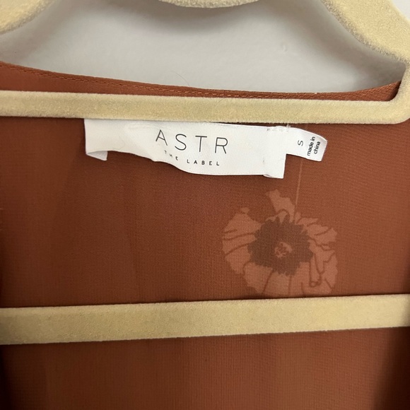 ASTR the Label Fiona Wrap Dress - Picture 6 of 6